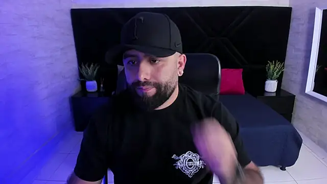 jhon bear03 online show from 07-05-26, 03:23