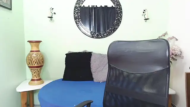 Sofia Franco  online show from 02-12-26, 02:34