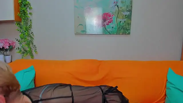 iamyourdream89 online show from 05-17-26, 10:44