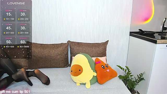 Snapshot of Monica_Blair chatting on 02-05-26, 06:18 Monica Blair online show from 02-05-26, 06:18