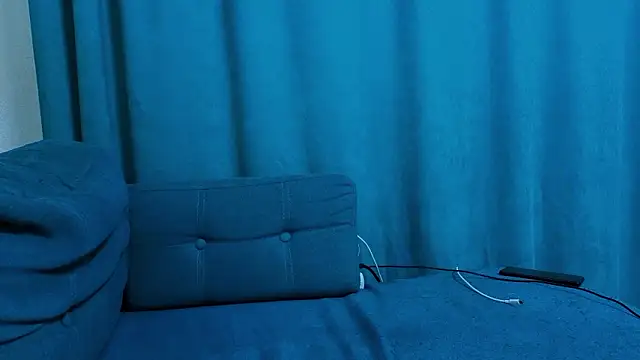 Katniss K online show from 03-10-26, 04:50