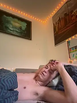 Toyjungee online show from 02-17-26, 09:39