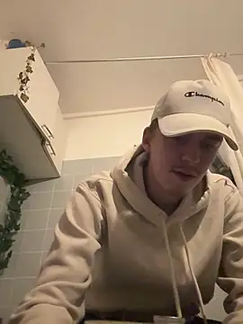 Toyjungee online show from 03-06-26, 07:43