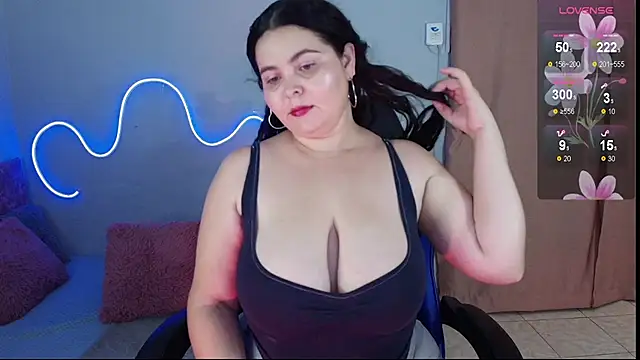 Snapshot of GiordanaPinoo chatting on 07-03-26, 11:00 GiordanaPinoo online show from 07-03-26, 11:00