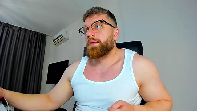 Snapshot of Findom_guy chatting on 04-20-26, 12:08 Findom guy online show from 04-20-26, 12:08