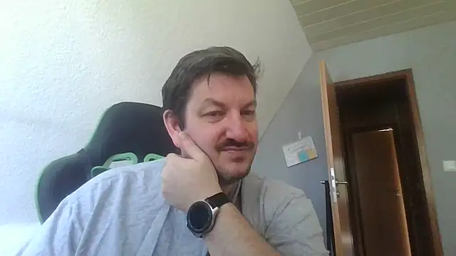 Golffahrer1982 online show from 05-24-26, 09:25