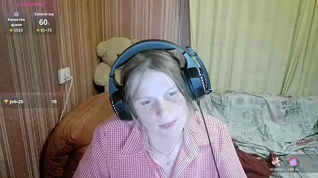 Snapshot of Kathlyn__Heath chatting on 06-18-26, 08:13 Kathlyn Heath online show from 06-18-26, 08:13