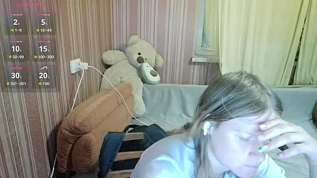 Snapshot of Kathlyn__Heath chatting on 07-17-26, 06:13 Kathlyn Heath online show from 07-17-26, 06:13
