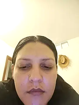 Mia Hampton online show from 03-31-26, 09:04