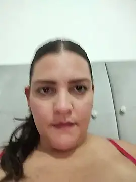 Mia Hampton online show from 07-04-26, 10:16