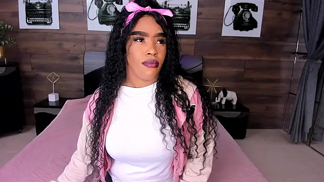 Briana Wells  online show from 07-03-26, 12:33