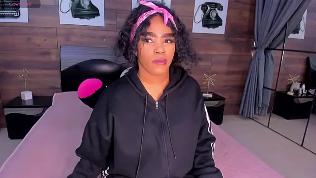 Briana Wells  online show from 07-05-26, 12:34