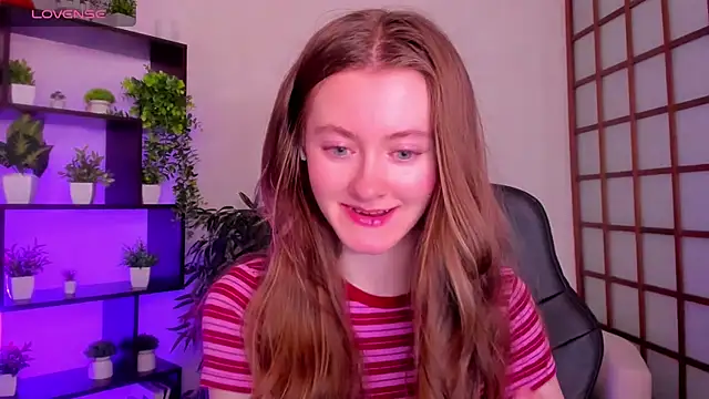 KateCuddle online show from 11-25-25, 02:33