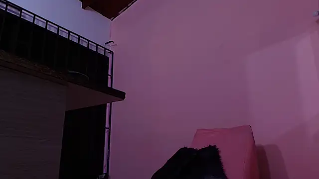 Snapshot of celeste_sea chatting on 10-04-25, 07:12 celeste sea online show from 10-04-25, 07:12