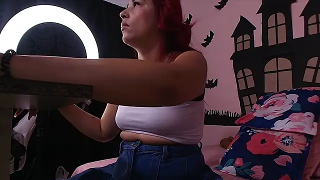 Snapshot of celeste_sea chatting on 10-30-25, 07:14 celeste sea online show from 10-30-25, 07:14