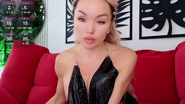 WhiteBunny online show from 12-23-25, 08:01