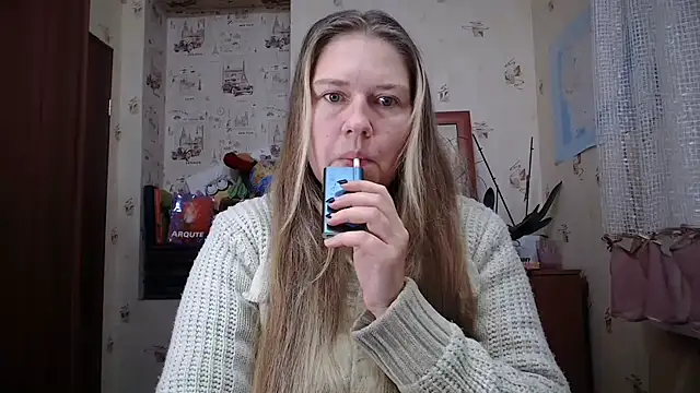 Snapshot of dream_alexa chatting on 11-06-25, 02:12 dream alexa online show from 11-06-25, 02:12