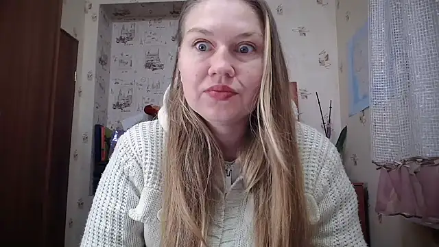 Snapshot of dream_alexa chatting on 11-13-25, 04:22 dream alexa online show from 11-13-25, 04:22