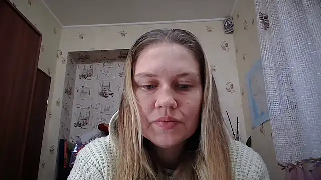 Snapshot of dream_alexa chatting on 11-17-25, 01:28 dream alexa online show from 11-17-25, 01:28