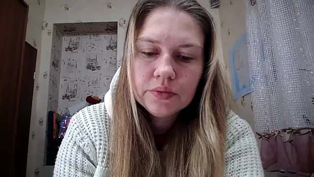 Snapshot of dream_alexa chatting on 11-24-25, 03:39 dream alexa online show from 11-24-25, 03:39