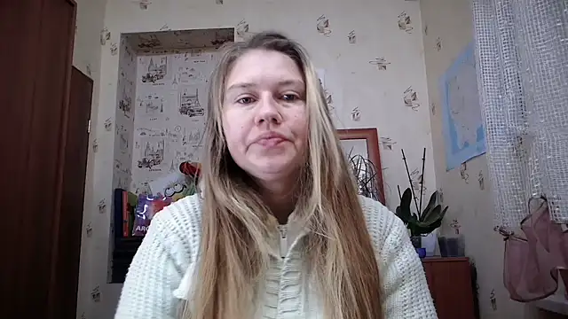 Snapshot of dream_alexa chatting on 12-01-25, 02:38 dream alexa online show from 12-01-25, 02:38