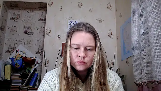 Snapshot of dream_alexa chatting on 12-14-25, 04:29 dream alexa online show from 12-14-25, 04:29