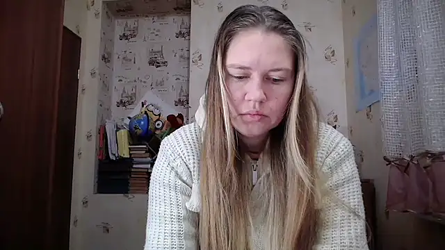 Snapshot of dream_alexa chatting on 12-22-25, 04:09 dream alexa online show from 12-22-25, 04:09