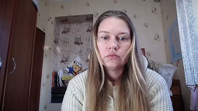 Snapshot of dream_alexa chatting on 03-08-26, 04:49 dream alexa online show from 03-08-26, 04:49