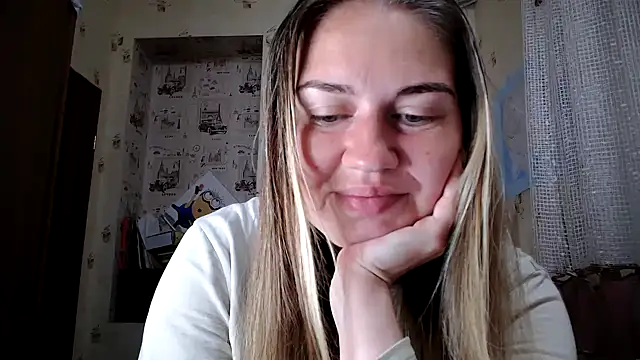 Snapshot of dream_alexa chatting on 03-26-26, 03:01 dream alexa online show from 03-26-26, 03:01