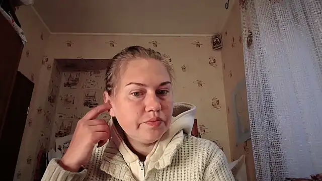 Snapshot of dream_alexa chatting on 04-06-26, 03:26 dream alexa online show from 04-06-26, 03:26