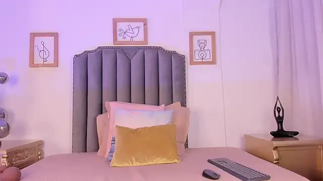 Snapshot of Vega___16 chatting on 03-13-26, 11:39 Vega 16 online show from 03-13-26, 11:39