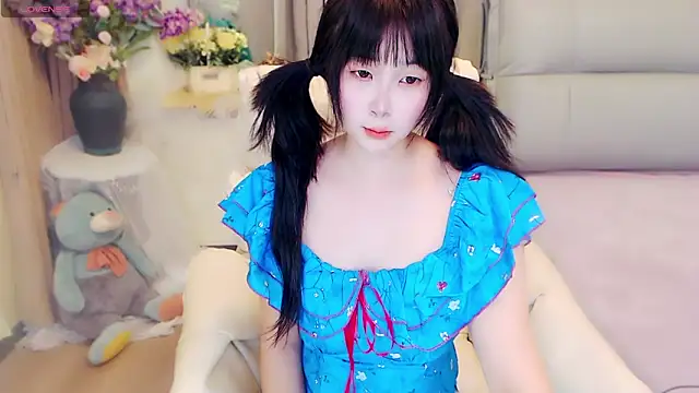 Snapshot of yoyoyo_99 chatting on 05-04-26, 11:28 yoyoyo 99 online show from 05-04-26, 11:28