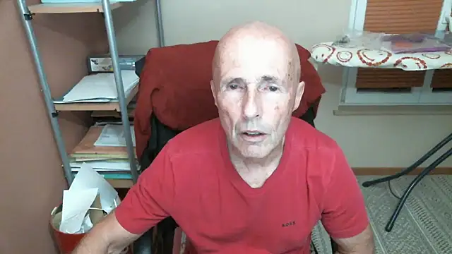 Snapshot of olibrius71 chatting on 03-01-26, 10:23 olibrius71 online show from 03-01-26, 10:23