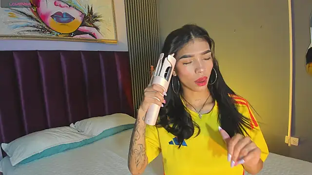 LauraAristizabal online show from 06-27-26, 12:22