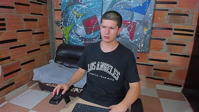 patrik 027 online show from 02-20-25, 10:48