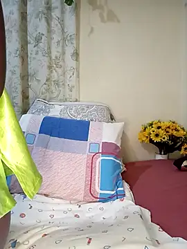 Snapshot of Ranny18l chatting on 03-05-25, 03:51 Ranny18l online show from 03-05-25, 03:51