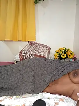 Snapshot of Ranny18l chatting on 03-22-25, 12:06 Ranny18l online show from 03-22-25, 12:06