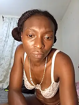 Snapshot of Ranny18l chatting on 02-14-26, 07:21 Ranny18l online show from 02-14-26, 07:21