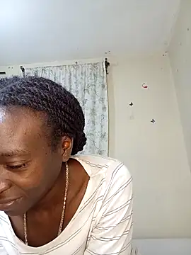 Snapshot of Ranny18l chatting on 02-19-26, 01:45 Ranny18l online show from 02-19-26, 01:45