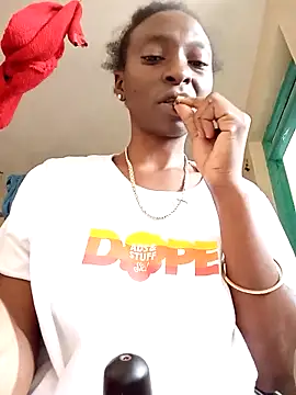 Snapshot of Ranny18l chatting on 02-28-26, 12:50 Ranny18l online show from 02-28-26, 12:50