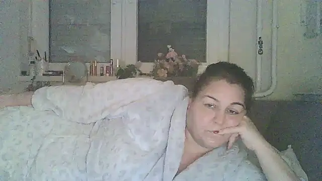 Snapshot of Mileva88 chatting on 02-13-26, 05:25 Mileva88 online show from 02-13-26, 05:25