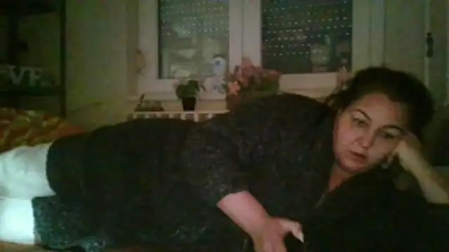 Snapshot of Mileva88 chatting on 03-05-26, 04:52 Mileva88 online show from 03-05-26, 04:52