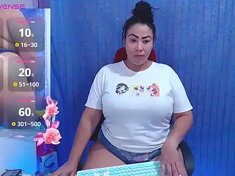 mature beautifull online show from 05-18-26, 01:13