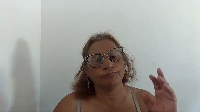 charrysexy1 online show from 10-18-25, 03:24