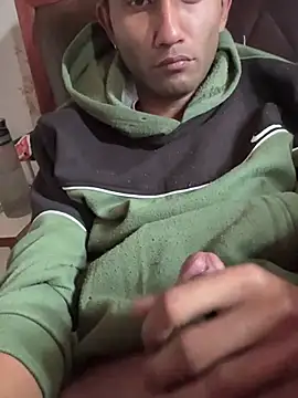 Sexyslimguyy online show from 01-24-25, 02:18