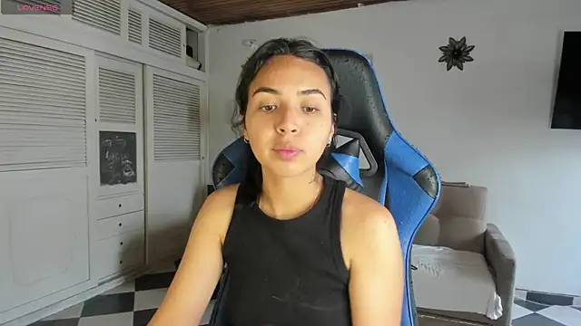 Miss Nicole online show from 01-16-25, 07:52