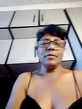 MsAttitude online show from 07-03-26, 07:59