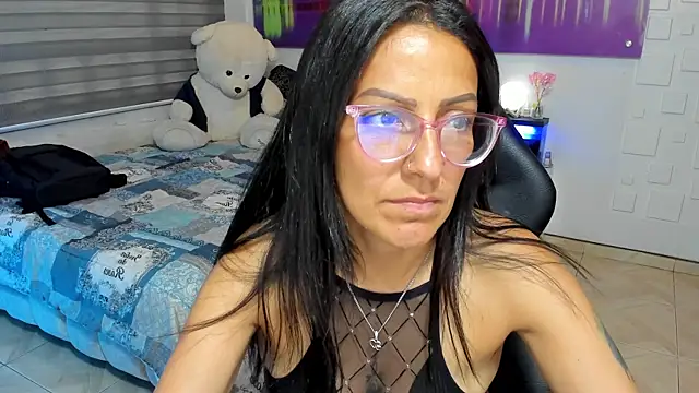 alma blue online show from 05-19-26, 10:38