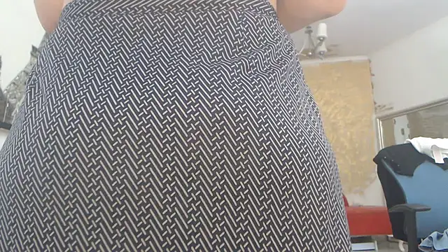 AnnaBellaLuckyXOXO online show from 07-10-26, 09:01