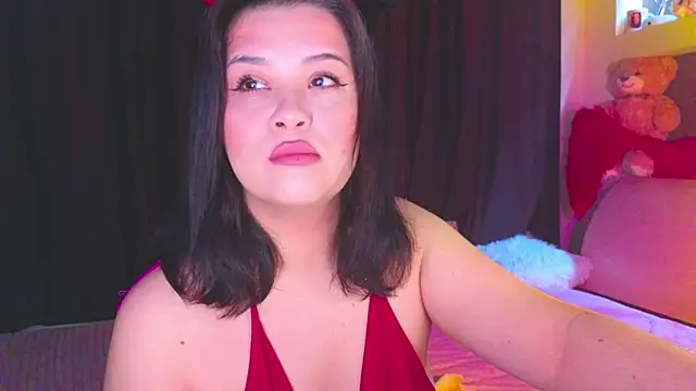 Snapshot of Malika_uAngel chatting on 02-14-26, 11:23 Malika uAngel online show from 02-14-26, 11:23